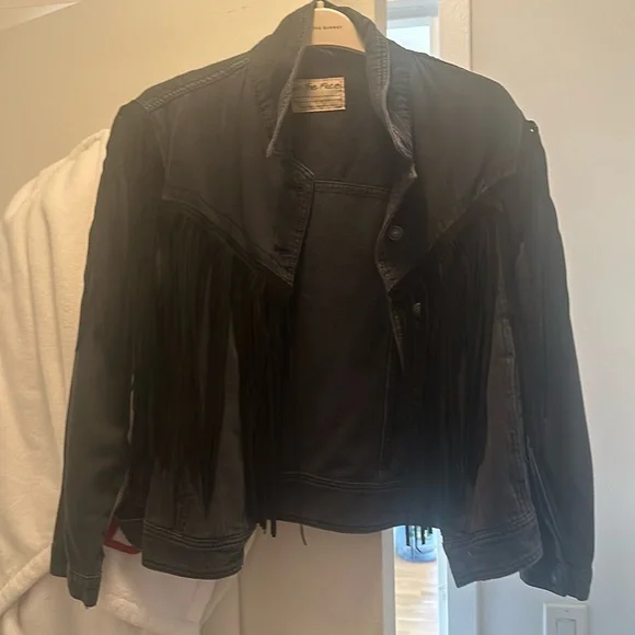 We The Free Fringe Jacket - Picture 1 of 4